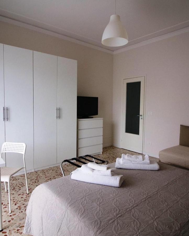 Giuffrida Apartment Rooms CTA Exterior foto